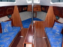 Jacht Laguna 730