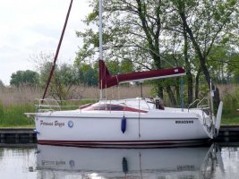 Jacht Laguna 730