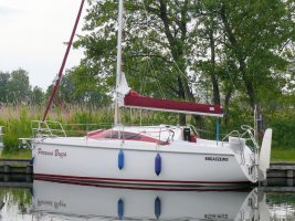 Jacht Laguna 730