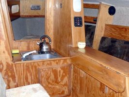 Jacht Tango 760 Charter